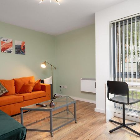 Apartmán Free Parking - Immaculate 1Bd Flat - Salford Quays Manchester Exteriér fotografie